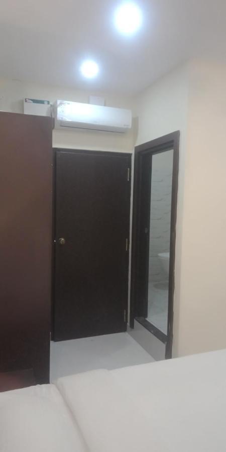 M G Residency Hotel Chikmagalūr Exterior foto